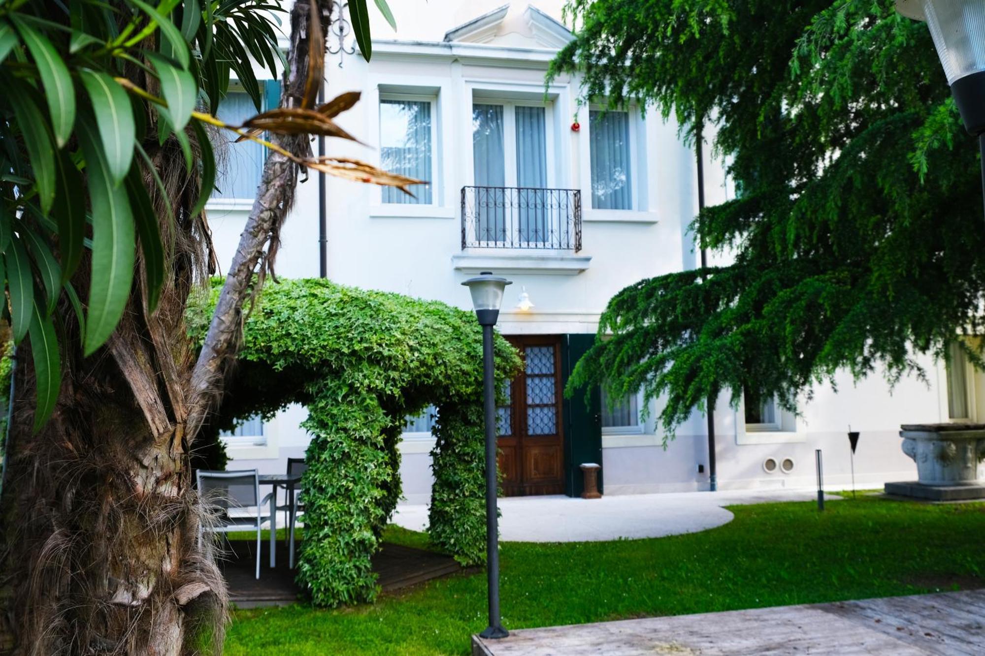 Hotel Villa Ca Damiani Caneva Eksteriør billede